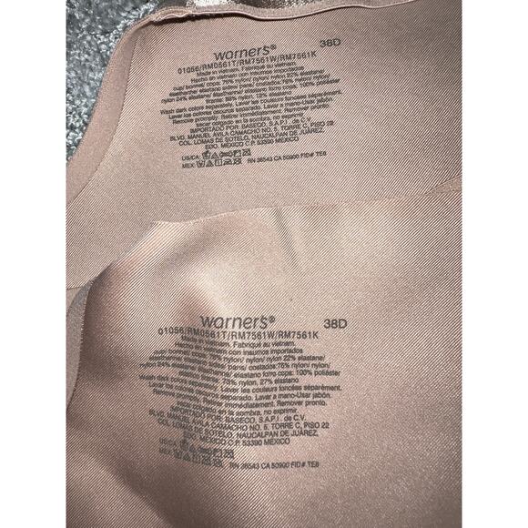 2-Warners No Side Effects Bras - Picture 3 of 9